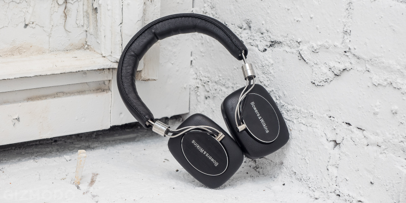 Illustration for article titled Bowers & Wilkins' First Wireless Headphones Are Brilliant—Except for One Thing
